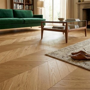 PARQUET MASSELLO SPINA FRANCESE - ROVERE FINALE LIGURE - TAGLIO 45° - OLIO CERA-13